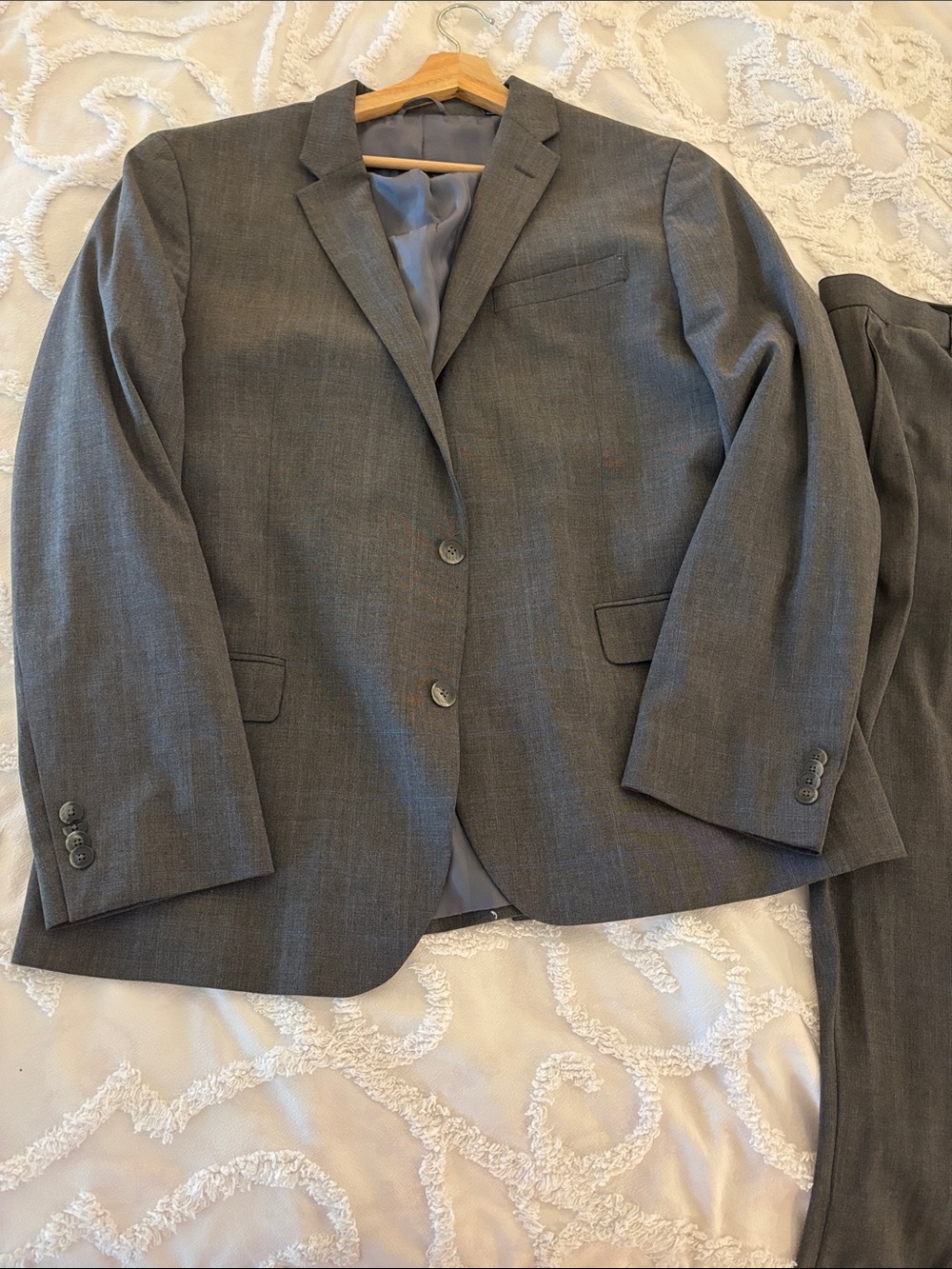 Ben Sherman Men's Gray Two-Piece Suit